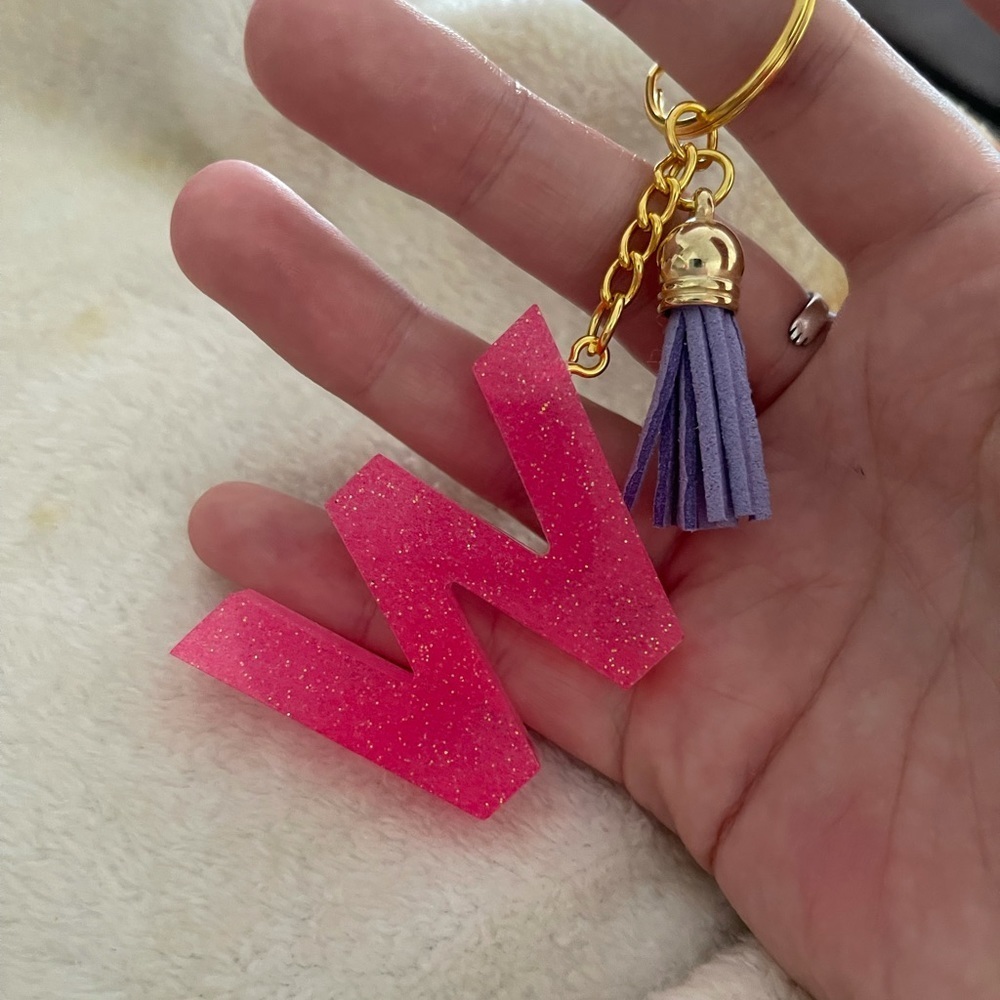 Handmade Letter "W" Keychain - Picture 2 of 5